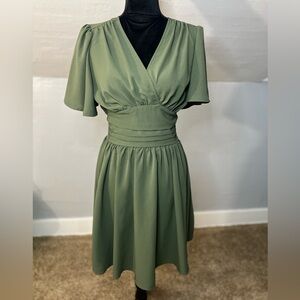 🌻Dark green lightweight dress. Size XS Great condition! Smoke free home🌻